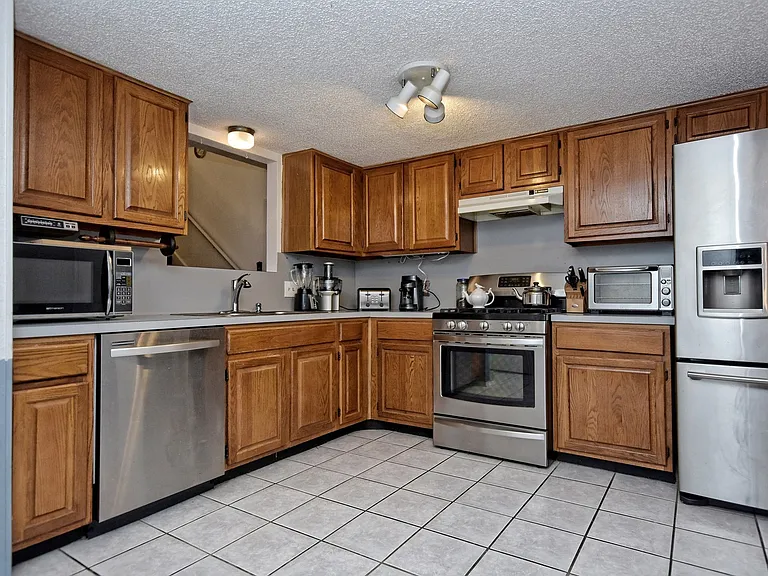 7801 Palacios Dr — Photo 11
