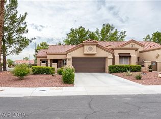8801 Faircrest Dr, Las Vegas, NV 89134