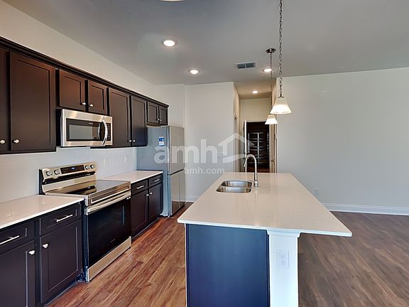 4th image of 6177 Little Bluff Cir