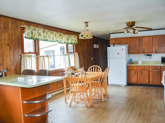 5th image of 399 Church Hill Road