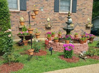 608C Larkin Springs Rd, Madison, TN 37115