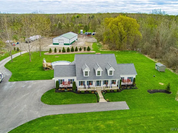 2575 Fuller Rd, Burt, NY 14028