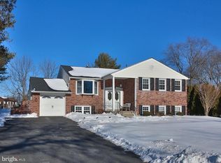 237 Frog Hollow Rd, Churchville, PA 18966