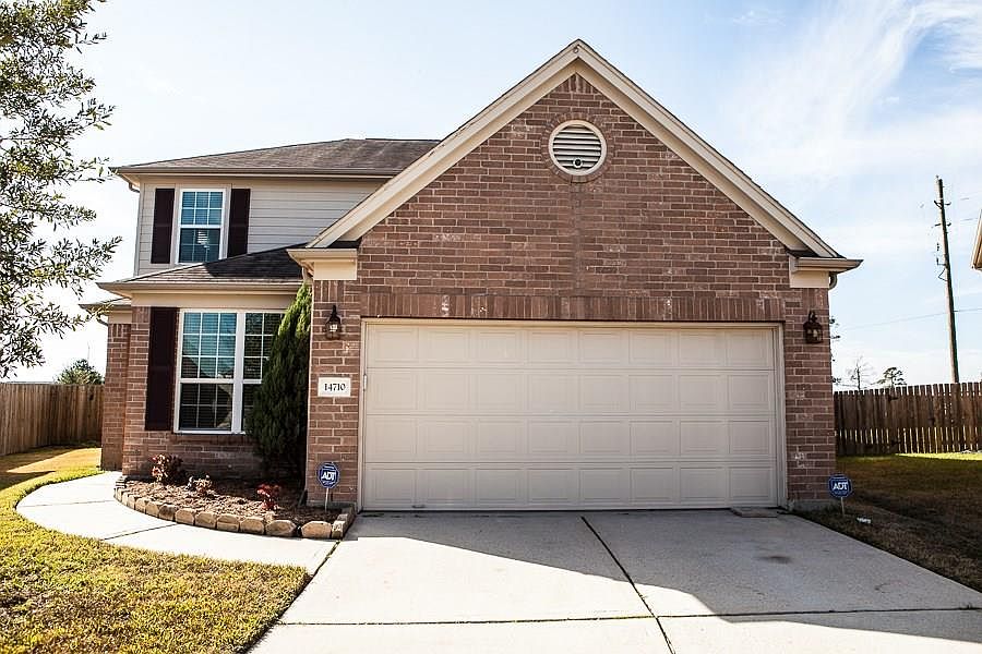 1st image of 14710 Grove Canyon Ct