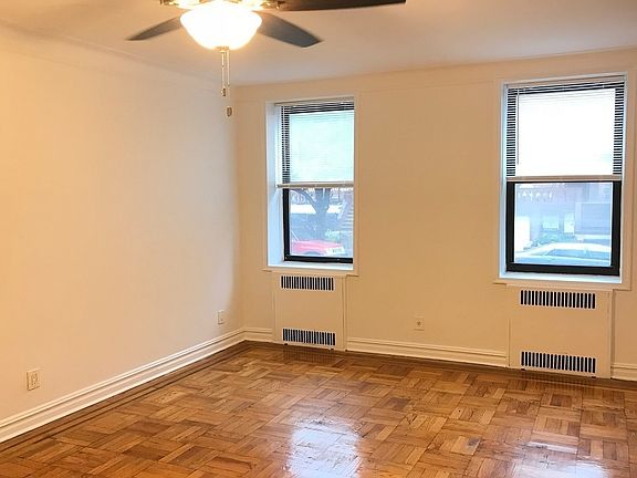3rd image of 41-42 50th St #1F