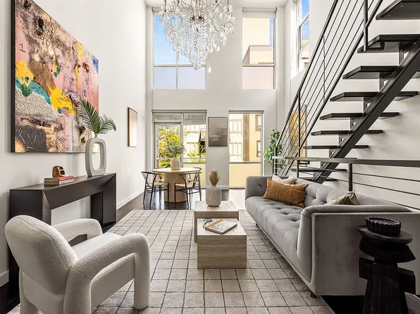 230 Spencer St #2, Brooklyn, NY 11205