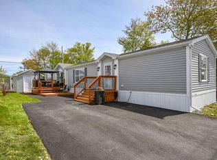 28 3rd St, Lucasville, NS B4B 1P9