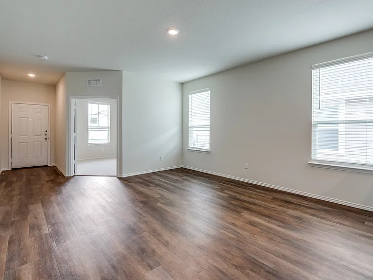 Creekside Terrace — Photo 26
