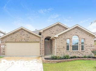 409 Pollyann Trl, Roanoke, TX 76052