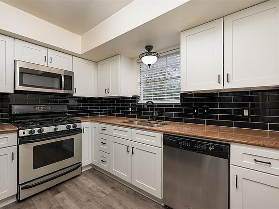 3rd image of 6107 Bullard Dr APT A