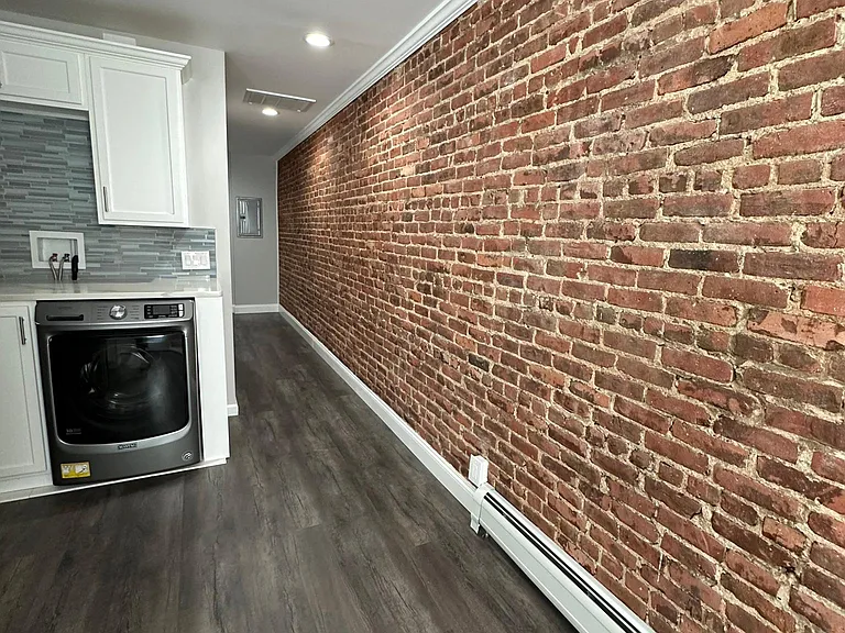 424 Broadway #3 — Photo 4