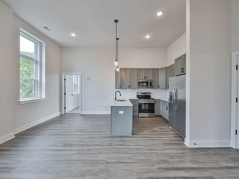 HH Bangor Block — Photo 103