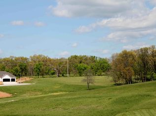 1237 S Rosemoor Dr, Nixa, MO 65714