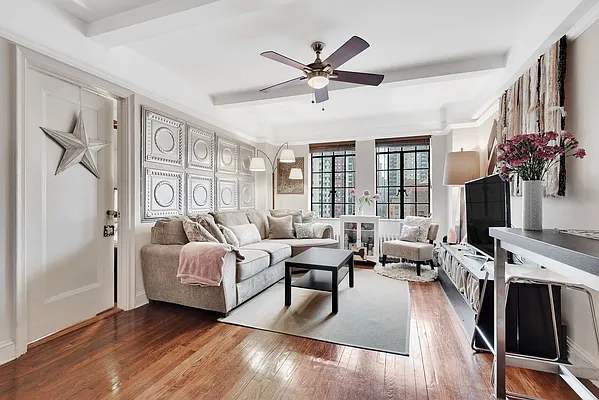 Sold by Compass | media 1