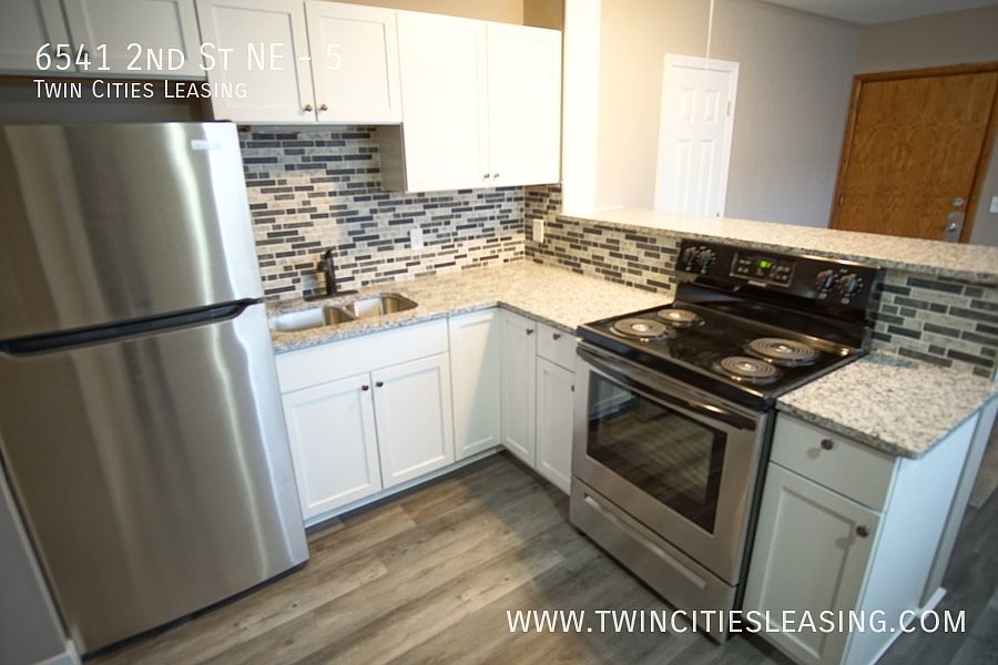 1st image of 6541 2nd St NE #5