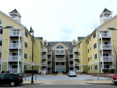 360 Revere Beach Blvd APT 318, Revere, MA, 02151