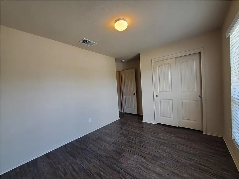1536 Gateshead Dr — Photo 12