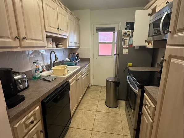 1766 Cape Coral Pkwy E APT 102, Cape Coral, FL 33904