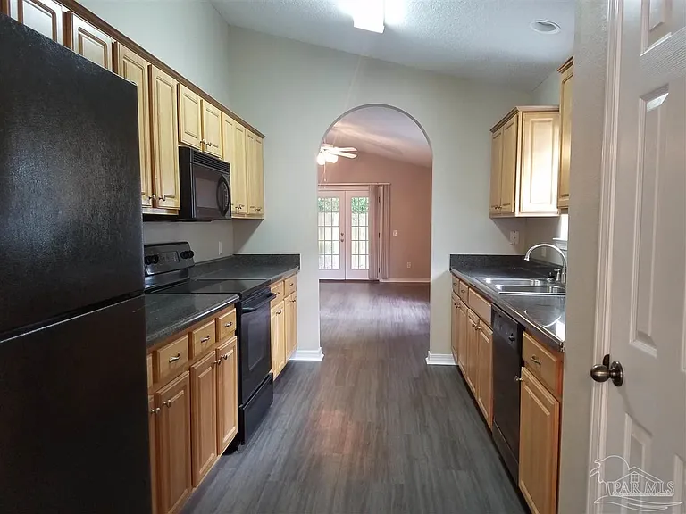 5944 Last Big Tree Ln — Photo 3