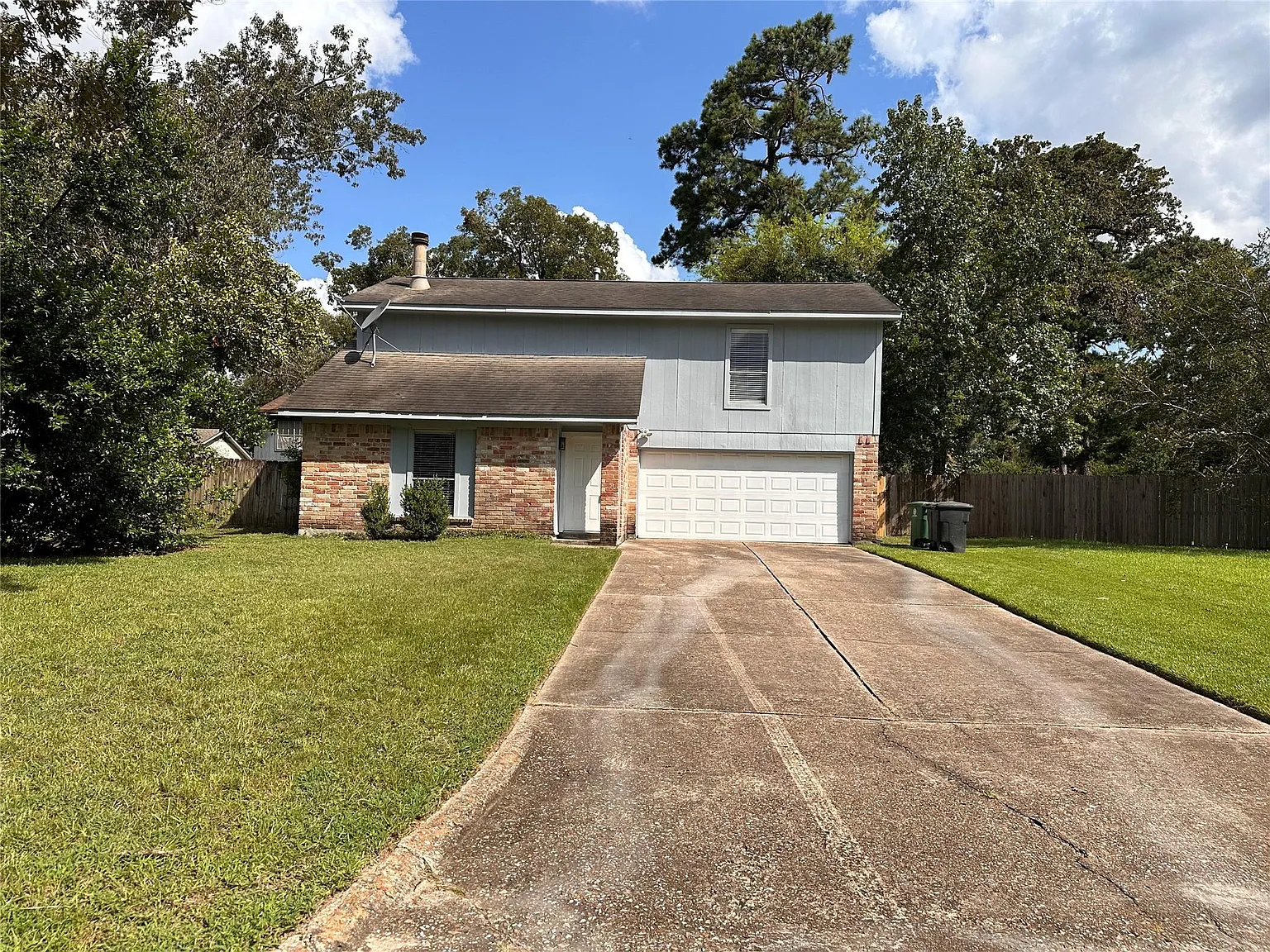 3 bed, 2.5 bath, 1662 sqft, $1,750 — Photo 1