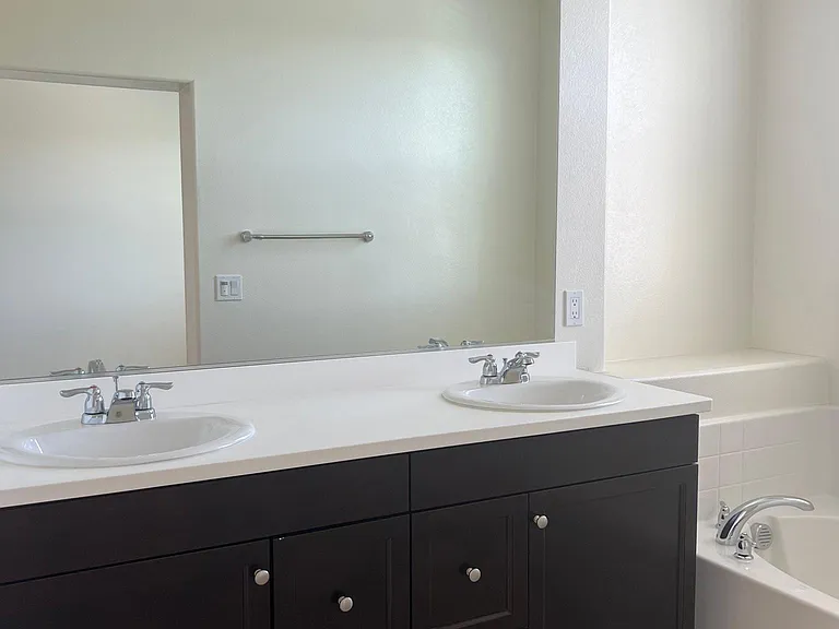 27348 Provincetown Way — Photo 17