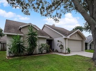 1111 Tuxford Dr, Brandon, FL 33511