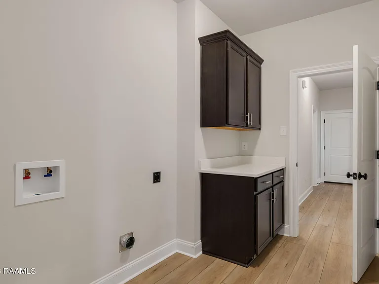 106 Bejeweled Ave — Photo 16