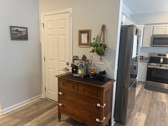 5th image of 247 Winstead Loop #1