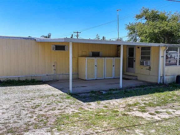 3rd image of 2400 San Miguel Ave