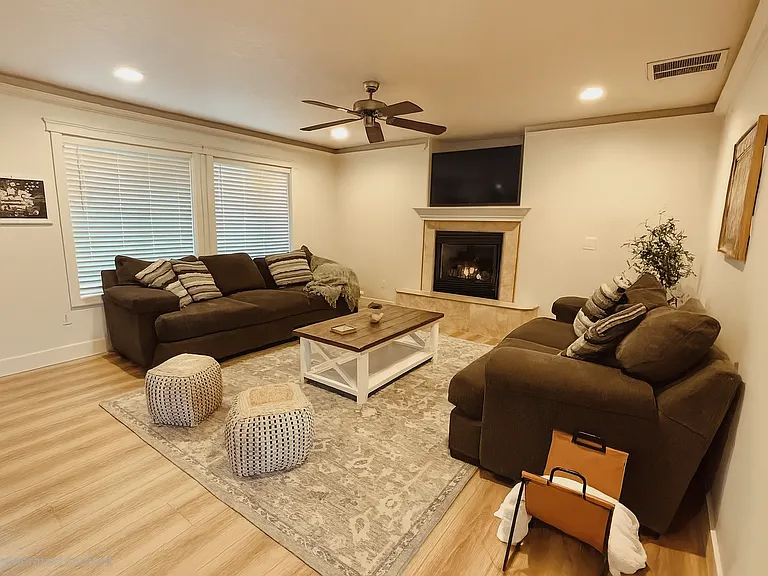 6709 W Octave St — Photo 4