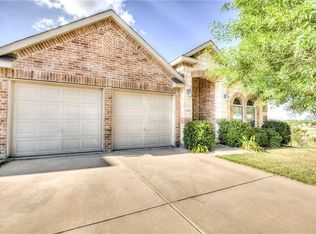 4029 Hollow Lake Rd, Roanoke, TX 76262