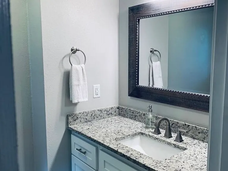 1414 Camelia Dr — Photo 3