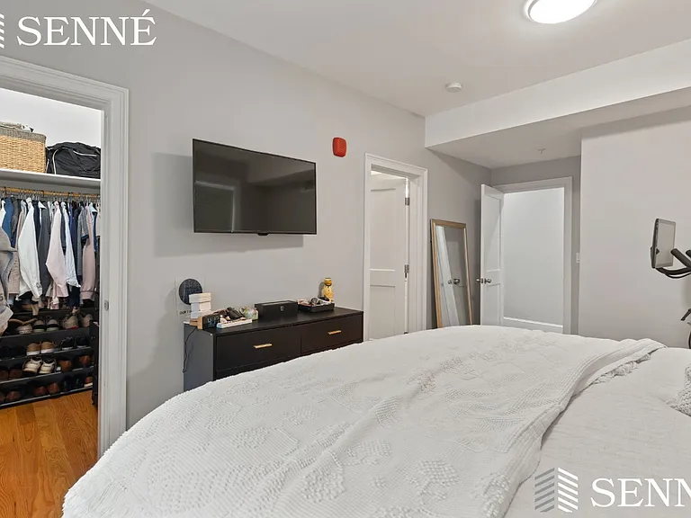 23 Bowdoin Ave #2 — Photo 7