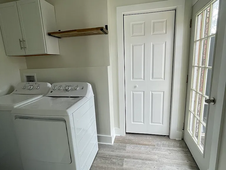 2321 Sherbrook St #2 — Photo 30