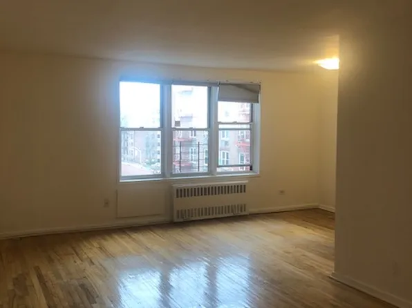 2665 Homecrest Avenue image 1 of 1