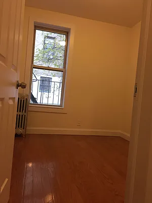 Rented by First Executive Realty Inc | media 10