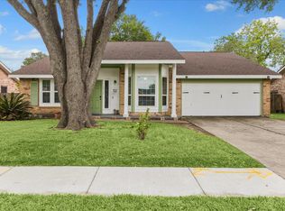10131 Golden Sunshine Dr, Houston, TX 77064