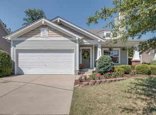 2002 Blossom Valley Ct, Mount Juliet, TN 37122