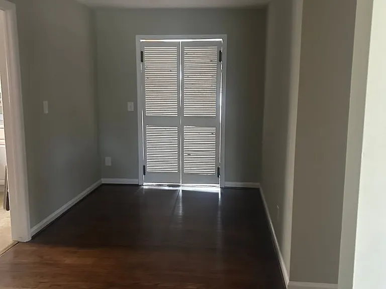 1 bed, 1.0 bath, 1054 sqft, $1,925 — Photo 6