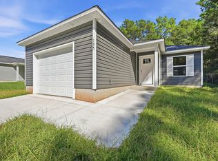 135 Loftin St, Defuniak Springs, FL 32435