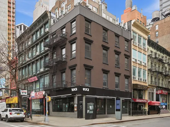 816 Sixth Avenue image 1 of 15