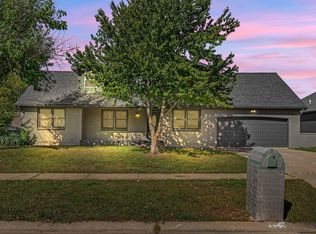4235 SW Colly Creek Ct, Topeka, KS 66610