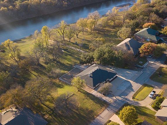 4th image of 6417 Buena Vista Dr