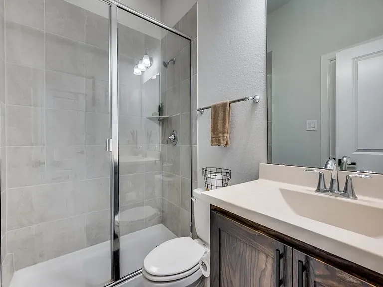 1044 Myers Park Trl — Photo 14