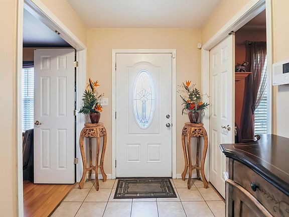 2nd image of 1504 Springshire Ct