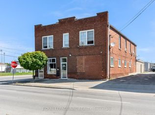 192 Burgar St, Welland, ON L3B 2T4