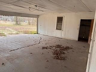 4th image of 1653 Effie Hwy