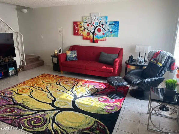 5231 N 42ND Parkway, Phoenix, AZ 85019