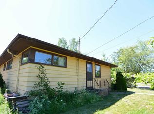 202 Access Dr, Hibbing, MN 55746