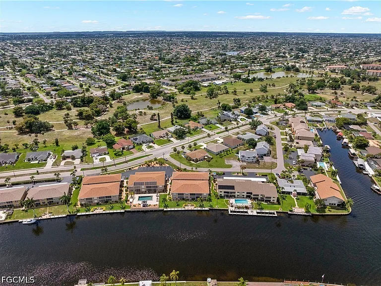 4353 Country Club Blvd #B — Photo 19